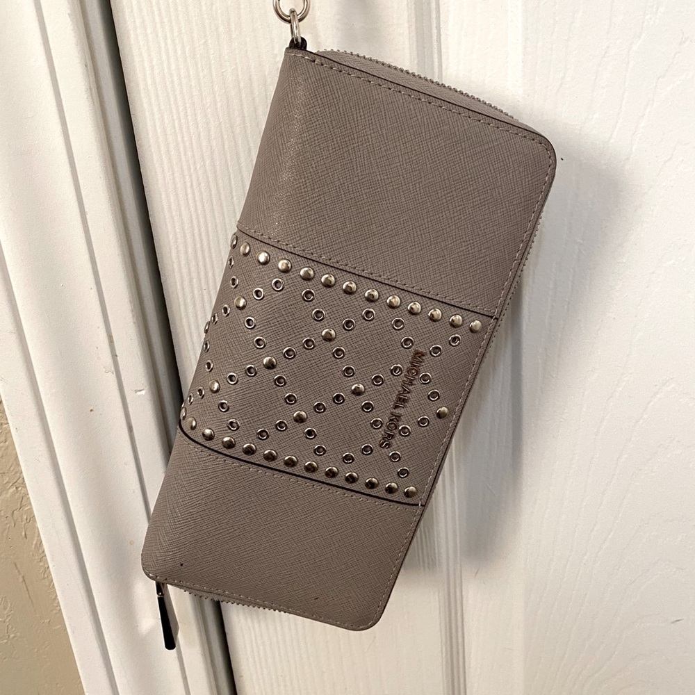 Michael Kors wristlet wallet